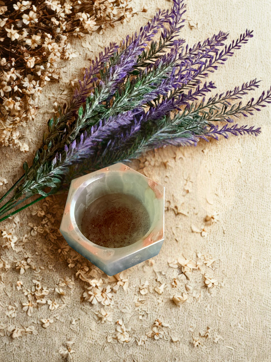 Teelicht- & Kerzenhalter 6-Eck