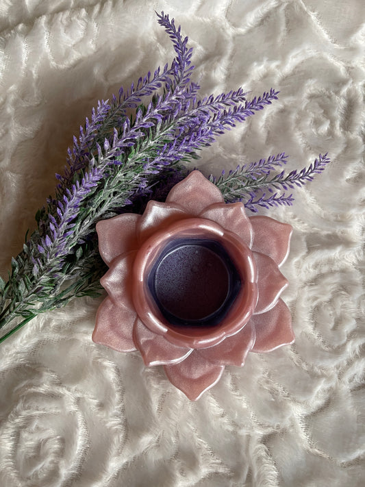 Teelicht- & Kerzenhalter Lotusblüte