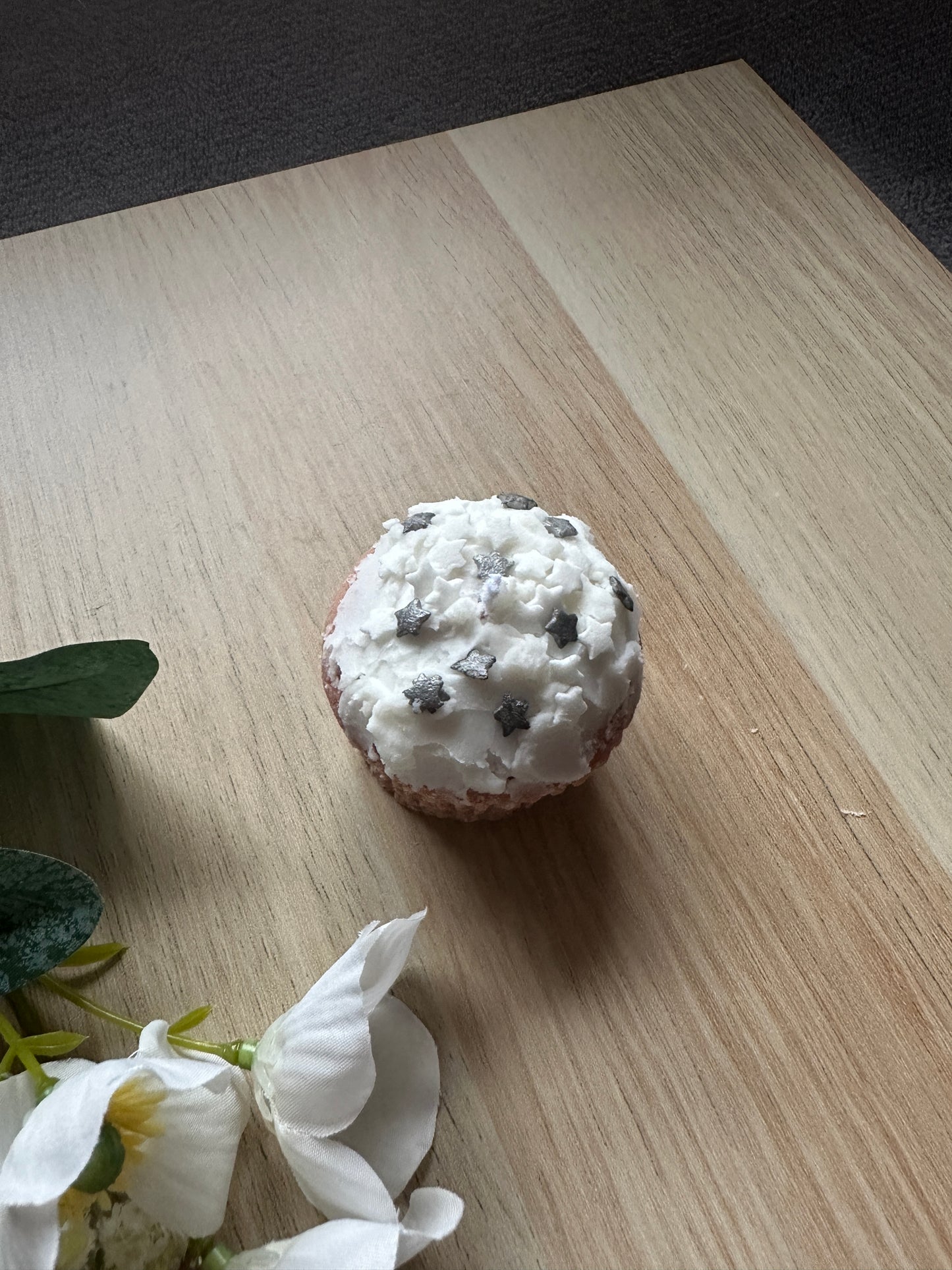 Muffin mit Zuckerdekor