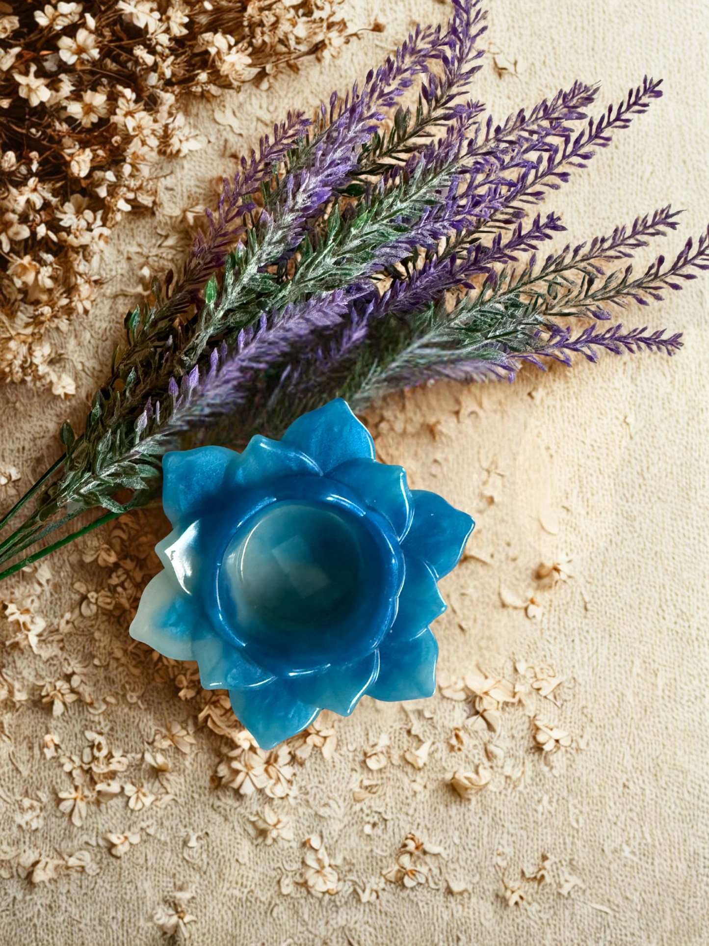 Teelicht- & Kerzenhalter Lotusblüte